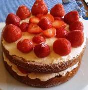 Вкусный торт ко дню рождения
