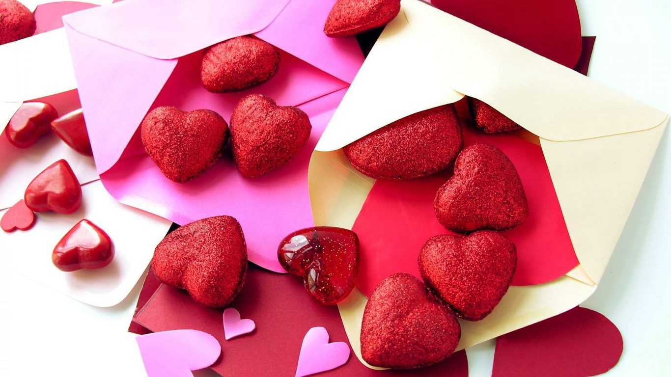 Сердечки в конвертах на День Святого Валентина - С днем Святого Валентина поздравительные картинки