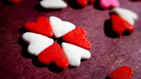 Сердца печеньки на День Святого Валентина 14 февраля
